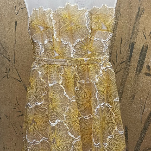 Yellow and cream floral dress by Maniju Size S - Picture 2 of 5
